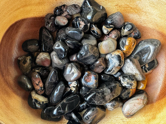 Onyx- Tumbled (1/2 pound)