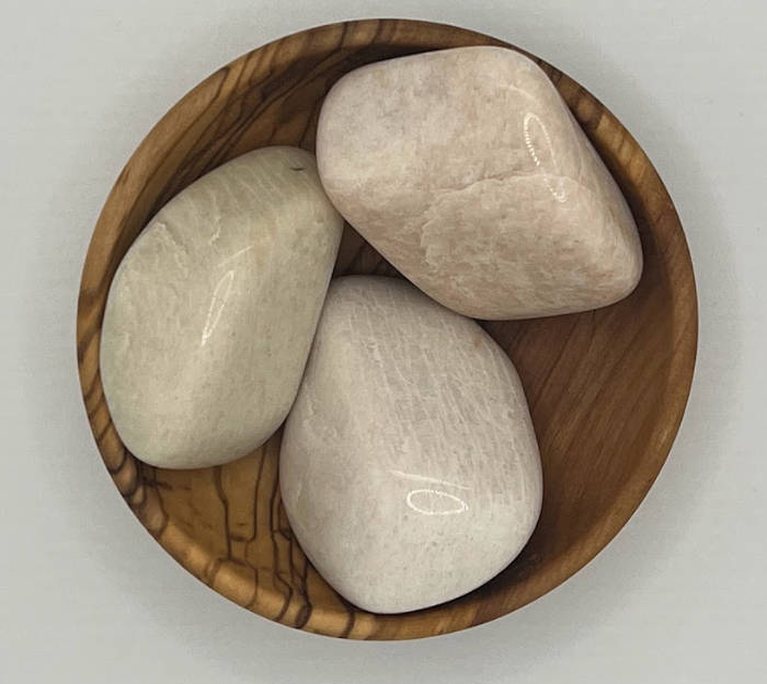 cream moonstone tumbled