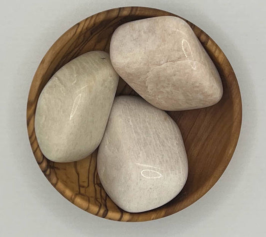 cream moonstone tumbled