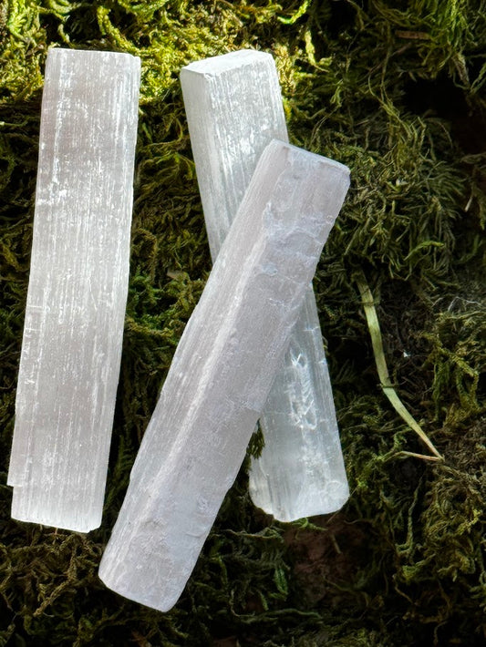 Satin Spar Selenite Wand - Natural